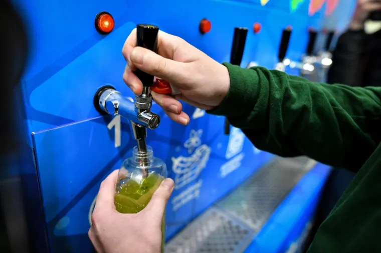 PREDSTAVLJEN PRVI DETERDŽENTOMAT U HRVATSKOJ: Pogledajte kako točno funkcionira ova naprava...