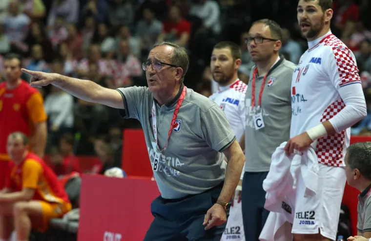 FOTO, KRCATA SPALADIUM ARENA PRATILA JE KAUBOJE: Cindrić najbolji rukometa&scaron;, Duvnjak igrač utakmice