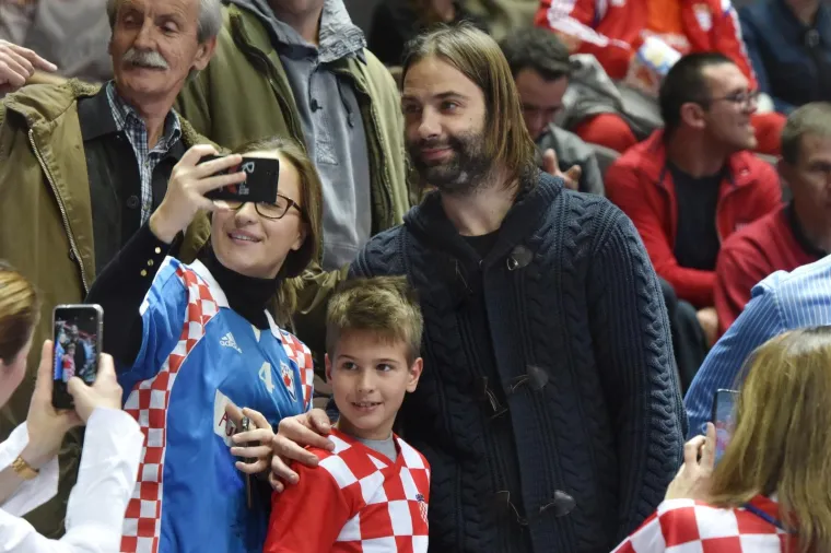 Ivano Balić fotografirao se s fanovima