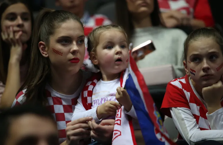 Split i Dalmacija jedva dočekali rukomet i Hrvatsku: Spaladium Arena ispunjena do posljednjeg mjesta