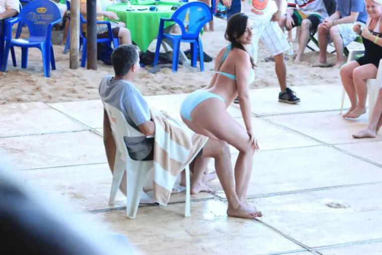 ISKORISTILI VIKEND DO MAKSIMUMA: Njihov ispušni ventil je zabava za odrasle koja nije baš za svačiji ukus