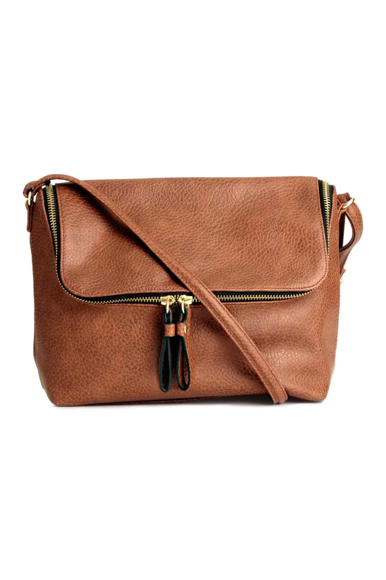 Torba od umjetne kože s patentnim zatvaračem, 112,42 kune