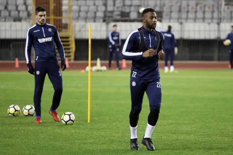 SPLIĆANI ZAPOČELI PRIPREME ZA NASTAVAK SEZONE: Hajdukovi nogometa&scaron;i imaju jasan cilj - trofej, ovako se nadaju do njega doći