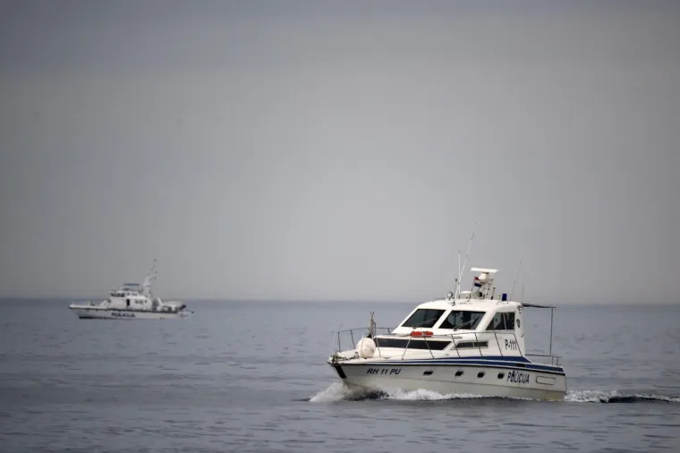 Stanje u lučici Savudrija i iza 16 sati bez ikakvih promjena