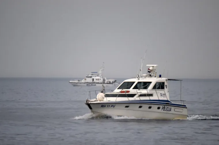 Stanje u lučici Savudrija i iza 16 sati bez ikakvih promjena