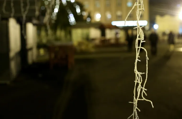 Utihnuo adventski ugođaj: počela je demontaža i uklanjanje kućica