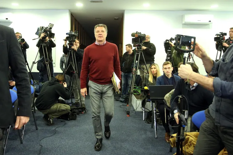 MAMIĆEVA PRESICA U MAKSIMIRU: Savjetnik pred očima čitave nacije iznio svoju istinu