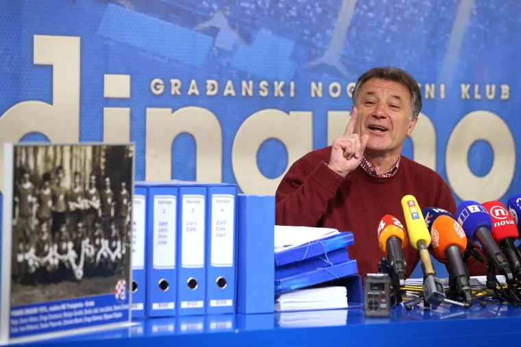 Zdravko Mamić održao konferenciju za medije pod nazivom Moja istina - točno u podne