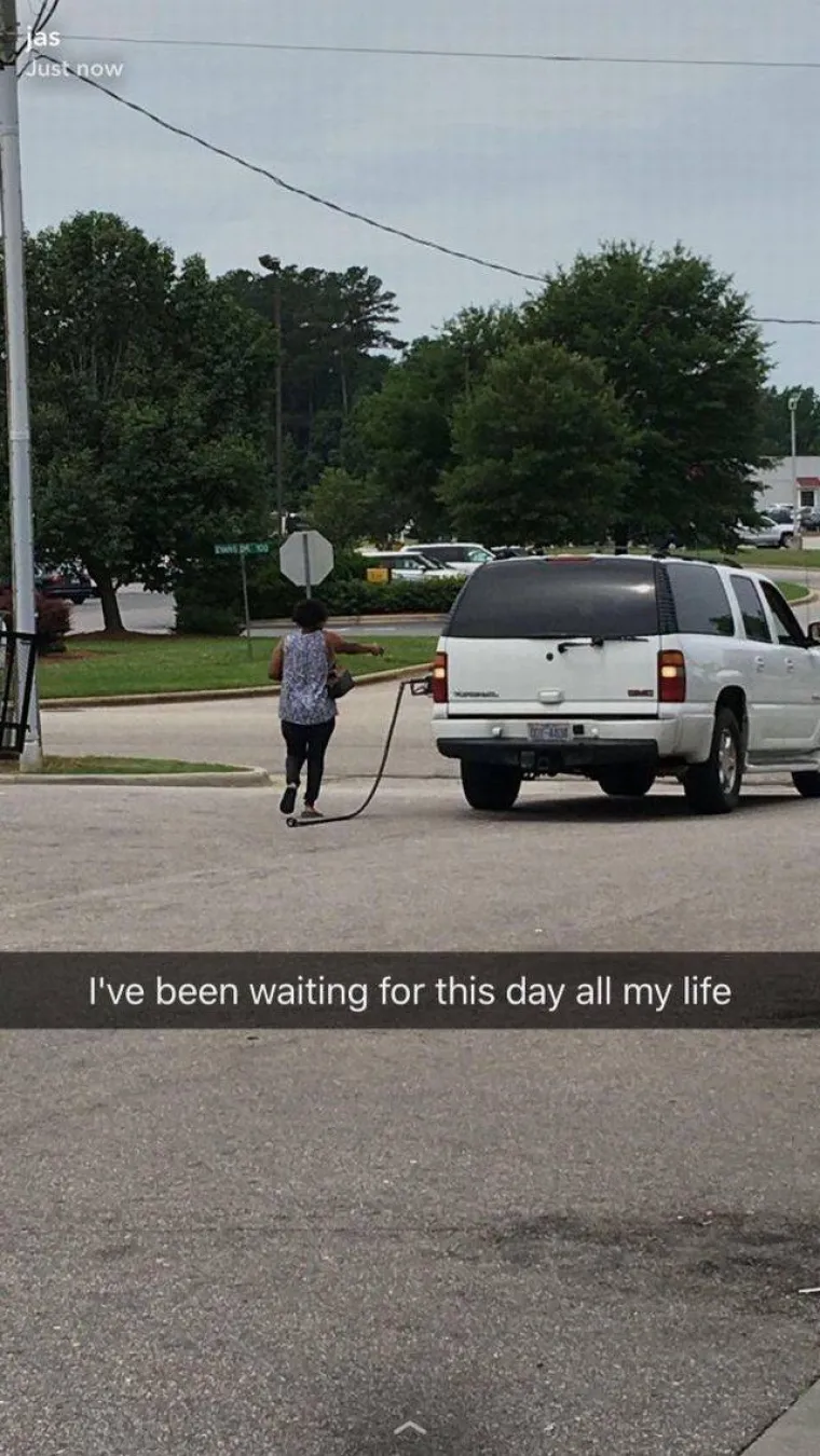 NE ŽELITE SE NAĆI U BLIZINI OVIH PAMETNJAKOVIĆA: Opasni su po sebe i okolinu, ali ih je sa sigurne udaljenosti urnebesno gledati