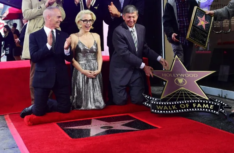 NEPREPOZNATLJIVA 'SCULLY' DOBILA ZVIJEZDU NA ŠETALIŠTU SLAVNIH: Gillian Anderson u ovakvom izdanju još niste vidjeli