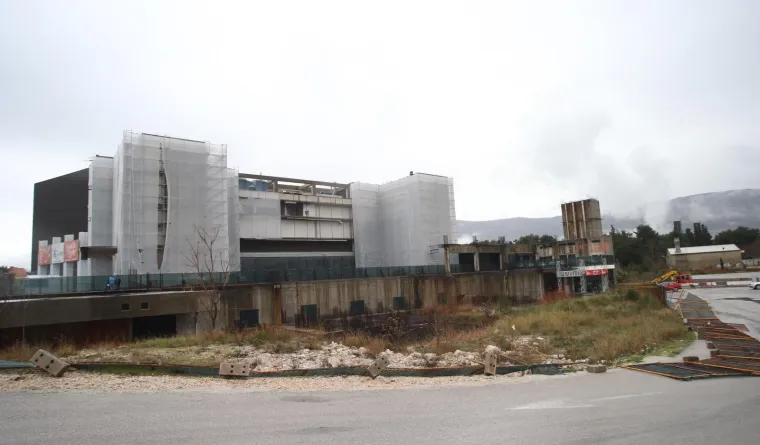 VJETAR OTKRIO PRAVI IZGLED SPLITSKE DVORANE: Spaladium arena izgleda poput opasnog gradili&scaron;ta
