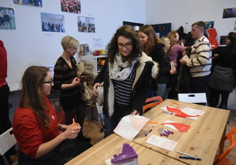 Svi žele pomoći malenom Ivanu: građani Velike Gorice se u velikom broju odazvali akciji prikupljanja krvi