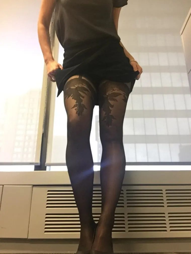 ODAJU IH SEKSI FOTOGRAFIJE: Kažu da se ubijaju od posla, a skidaju se čim &scaron;ef okrene leđa