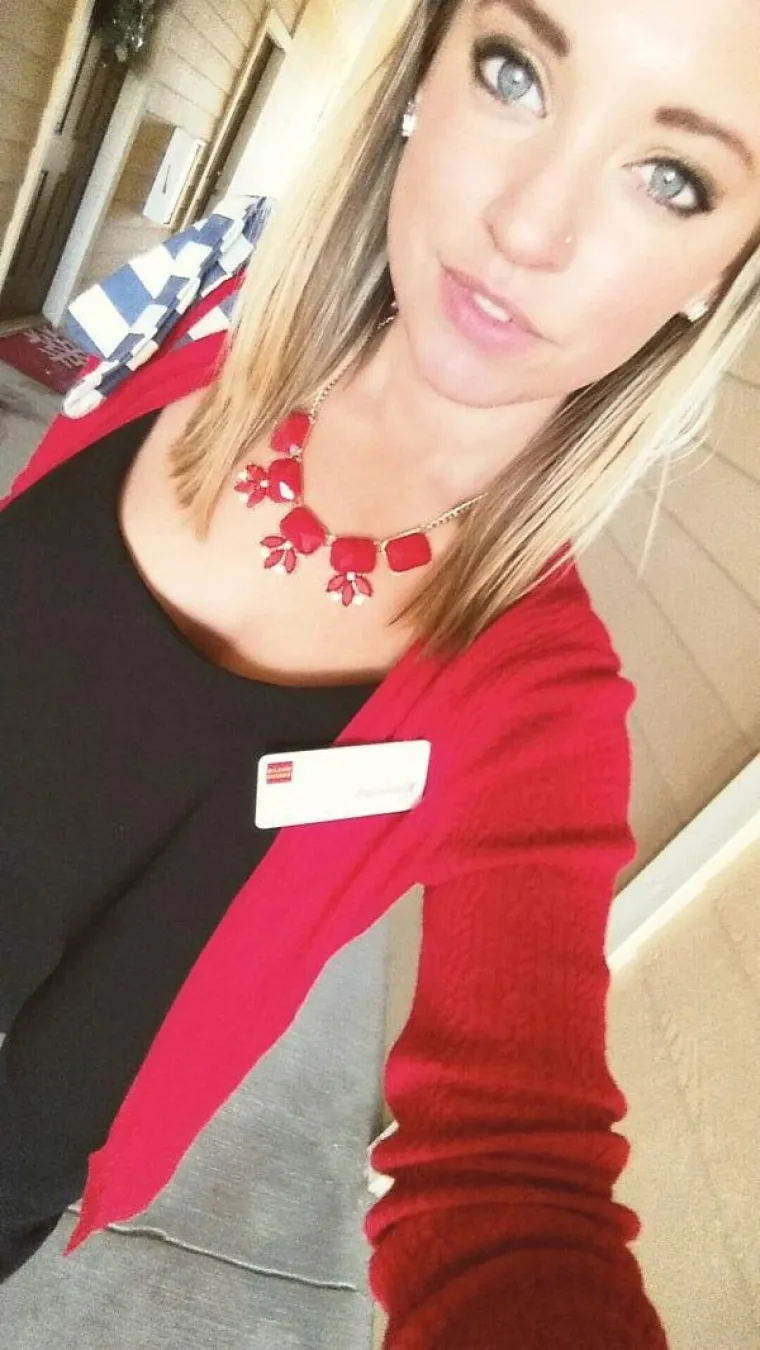 ODAJU IH SEKSI FOTOGRAFIJE: Kažu da se ubijaju od posla, a skidaju se čim &scaron;ef okrene leđa