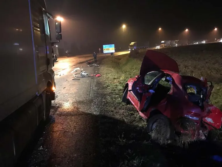 Do nesreće je do&scaron;lo zbog neprilagođene brzine vozača osobnog automobila