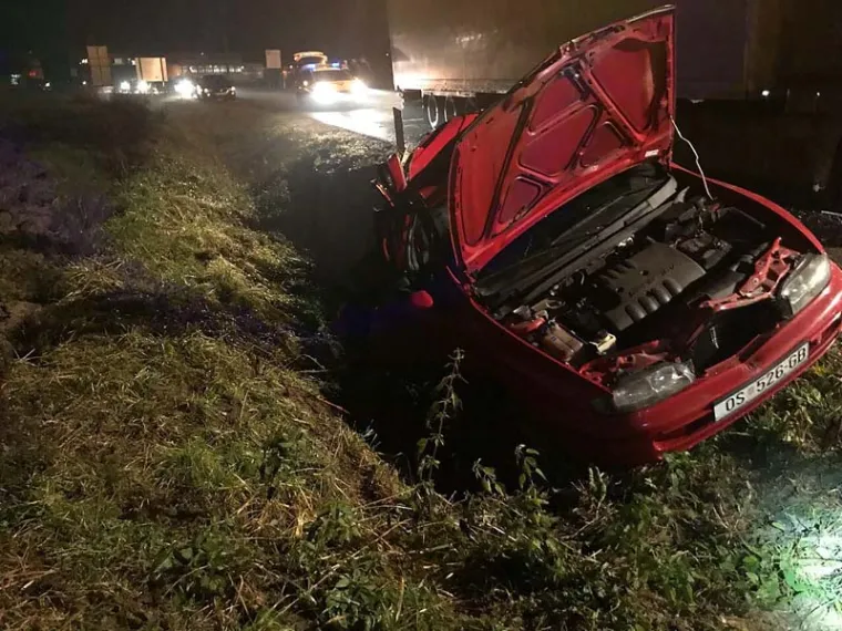 Stravična prometna nesreća kod Osijeka: u žestokom sudaru auta i kamiona poginulo dijete