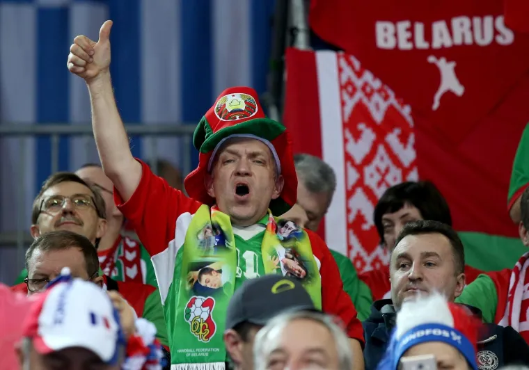 JESU LI ONI KRENULI NA MA&Scaron;KARE ILI RUKOMET? Na tribinama hrvatskih dvorana mnogo je zanimljivih 'likova'