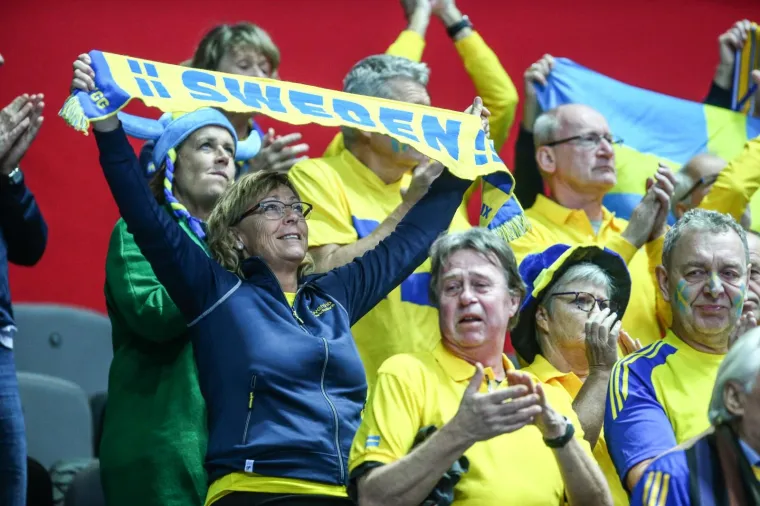 JESU LI ONI KRENULI NA MA&Scaron;KARE ILI RUKOMET? Na tribinama hrvatskih dvorana mnogo je zanimljivih 'likova'