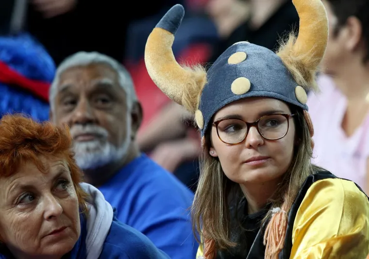 JESU LI ONI KRENULI NA MA&Scaron;KARE ILI RUKOMET? Na tribinama hrvatskih dvorana mnogo je zanimljivih 'likova'