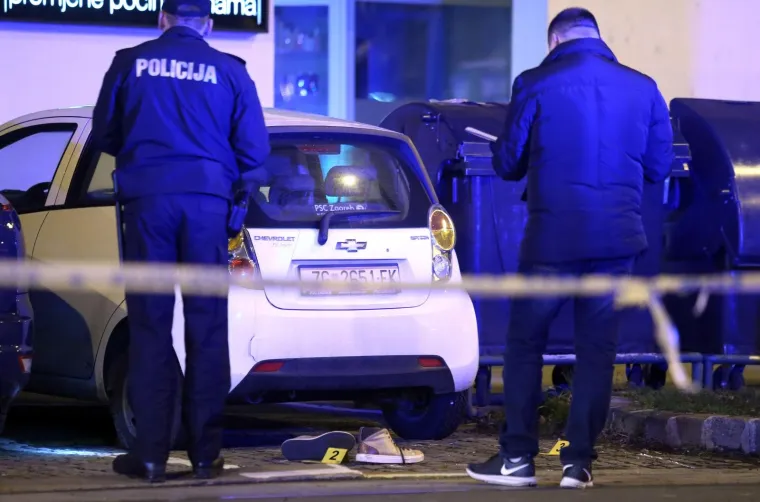 Na Maksimirskoj cesti 107 mu&scaron;karac je iz vatrenog oružja propucan kroz nogu.