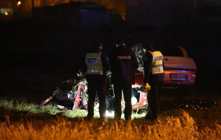 U naselju Kerestinec dogodila se prometna nesreća u kojoj je jedna osoba poginula.