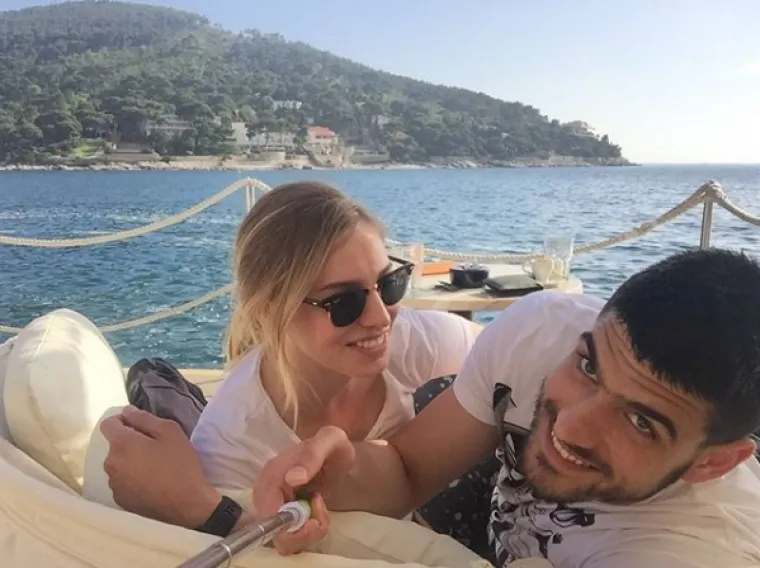 SEKSI STRANA HRVATSKOG RUKOMETA: Naravno da dečki dobro igraju kad znaju da ih doma čekaju ovakve ljepotice