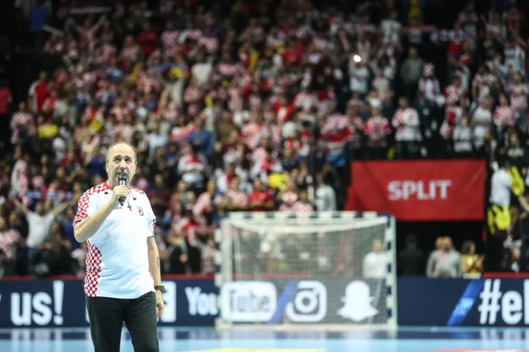 I ONA ŽIVI ZA - HRVATSKU: Spaladium Arena di&scaron;e za Kauboje