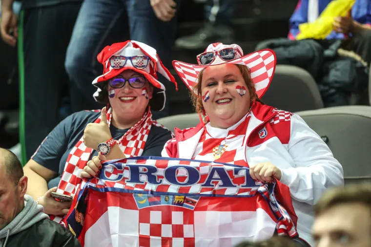 Navijači u Spaladium Areni