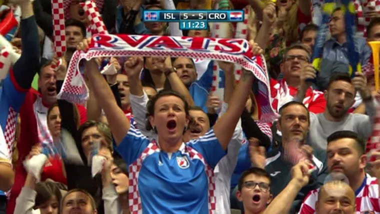 Pogledajte scene razdraganih igrača i navijača u Spaladium Areni nakon velike pobjede nad Islandom