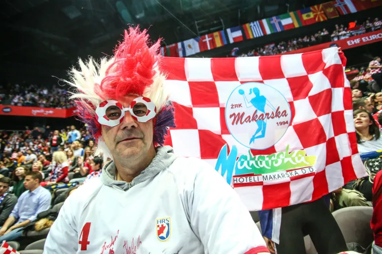 Navijači u Spaladium Areni