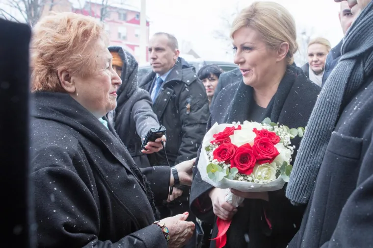 Kolinda Grabar-Kitarović u Osijeku: 'Ljude tijekom cijele godine treba poticati na darivanje'