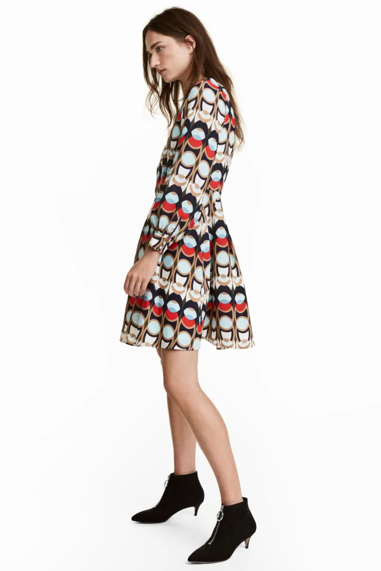 Haljina s uzorkom, H&amp;M, 261,74 kune