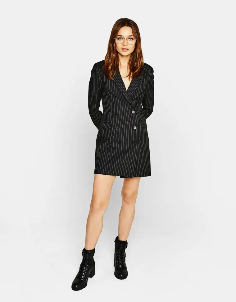 Blazer haljina na preklop, Bershka, 299,90 kuna