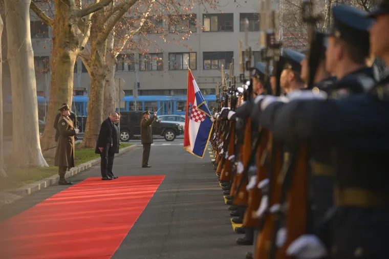 DVOJICA MINISTARA U AKCIJI: Pogledajte kako su ni&scaron;anili Krstičević i njegov ukrajinski kolega