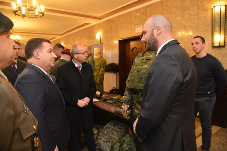 DVOJICA MINISTARA U AKCIJI: Pogledajte kako su ni&scaron;anili Krstičević i njegov ukrajinski kolega