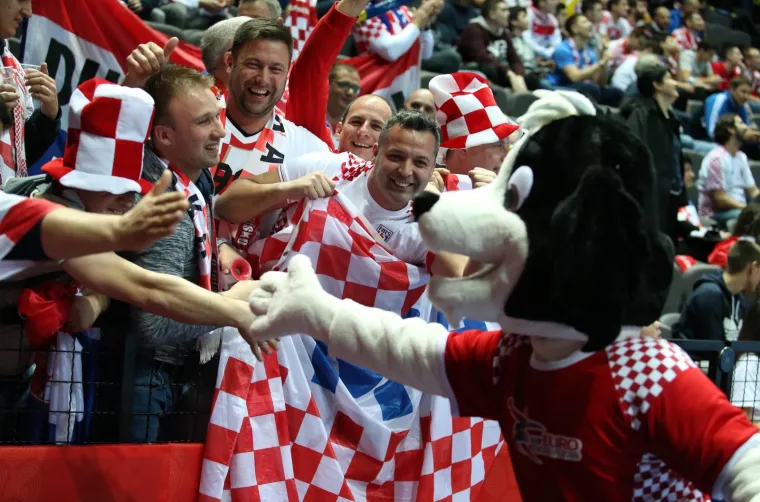 SPALADIUM ARENA VEĆ JE NA NOGAMA: Dvorana u Splitu ponovno će disati zajedno s Kaubojima