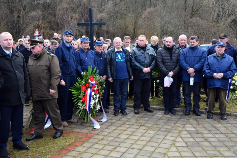 Komemoracija povodom 26. obljetnice stradavanja civila i vojnih zatočenika logora Bučje