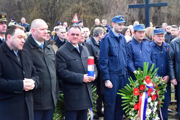 Komemoracija povodom 26. obljetnice stradavanja civila i vojnih zatočenika logora Bučje
