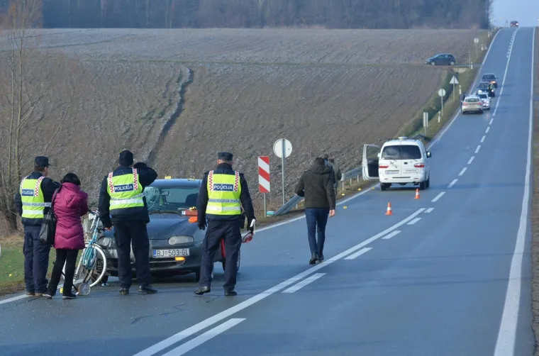 U prometnoj nesreći smrtno stradao biciklist