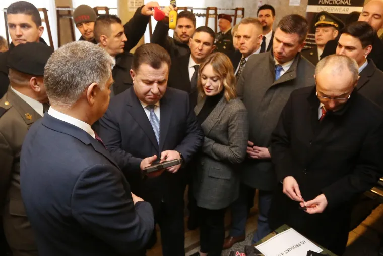 Krstičević ukrajinskom ministru obrane pokazao naoružanje proizvedeno u Hrvatskoj