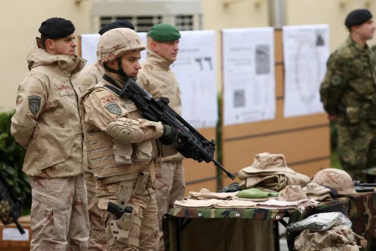 Krstičević ukrajinskom ministru obrane pokazao naoružanje proizvedeno u Hrvatskoj