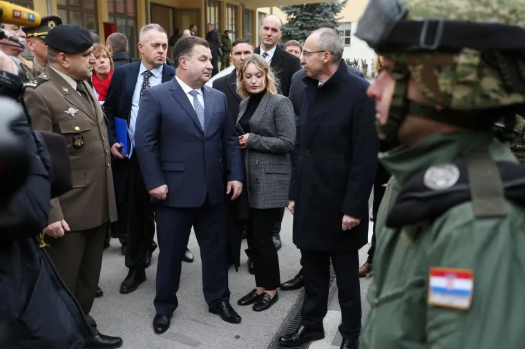 Krstičević ukrajinskom ministru obrane pokazao naoružanje proizvedeno u Hrvatskoj