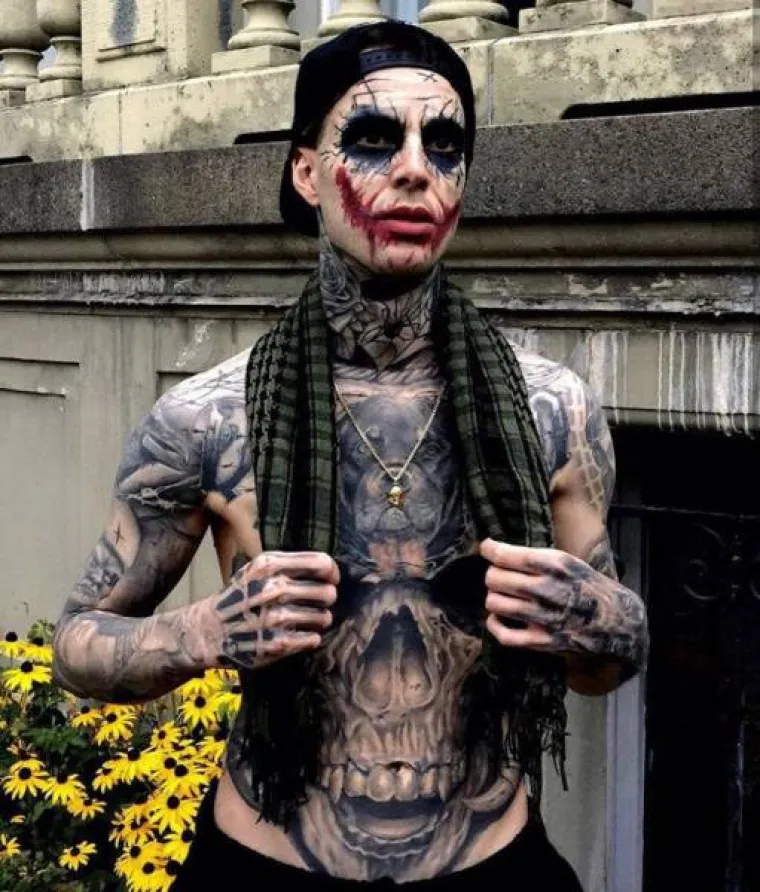 NEKIMA POZLI KAD IH VIDE, A DRUGIMA SU IZNIMNO SEKSI: Pogledajte njihove tetovaže pa procijenite u koju skupinu vi spadate?