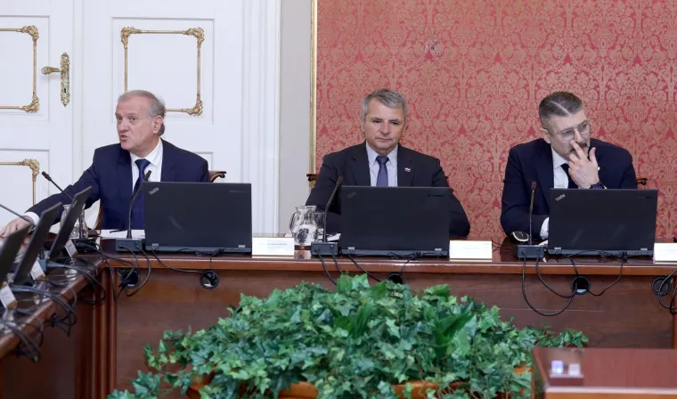 Deset mjeseci od lex Agrokora Vlada na sjednici pretresa njegove učinke