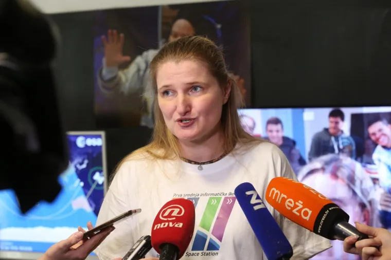 Učenici zagrebačke informatičke &scaron;kole uživo razgovarali s astronautom Scottom Tingleom