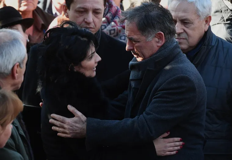 Beograd: Obitelj, prijatelji i sugrađani opra&scaron;taju se od Olivera Ivanovića na Novom groblju