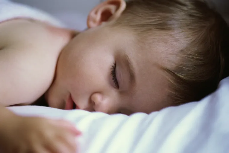 Devet rutina prije spavanja: kako olak&scaron;ati djeci odlazak u krevet