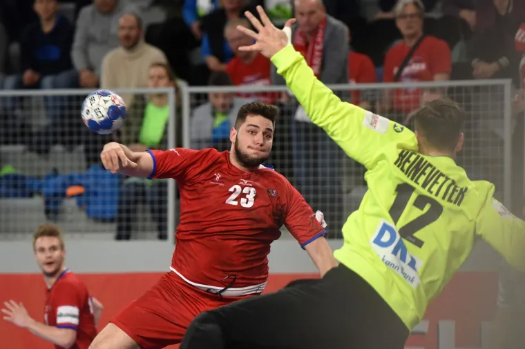 NJEMAČKA SRU&Scaron;ILA ČE&Scaron;KU: Pogledajte kakva je amosfera vladala u Varaždinu