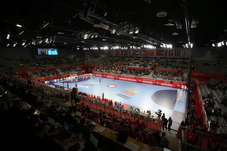 NJEMAČKA SRU&Scaron;ILA ČE&Scaron;KU: Pogledajte kakva je amosfera vladala u Varaždinu