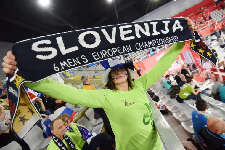 SLOVENCI ISPUNILI VARAŽDINSKU ARENU: Vujovićeve trupe uz ogromnu podr&scaron;ku u&scaron;li u obračun s Dancima